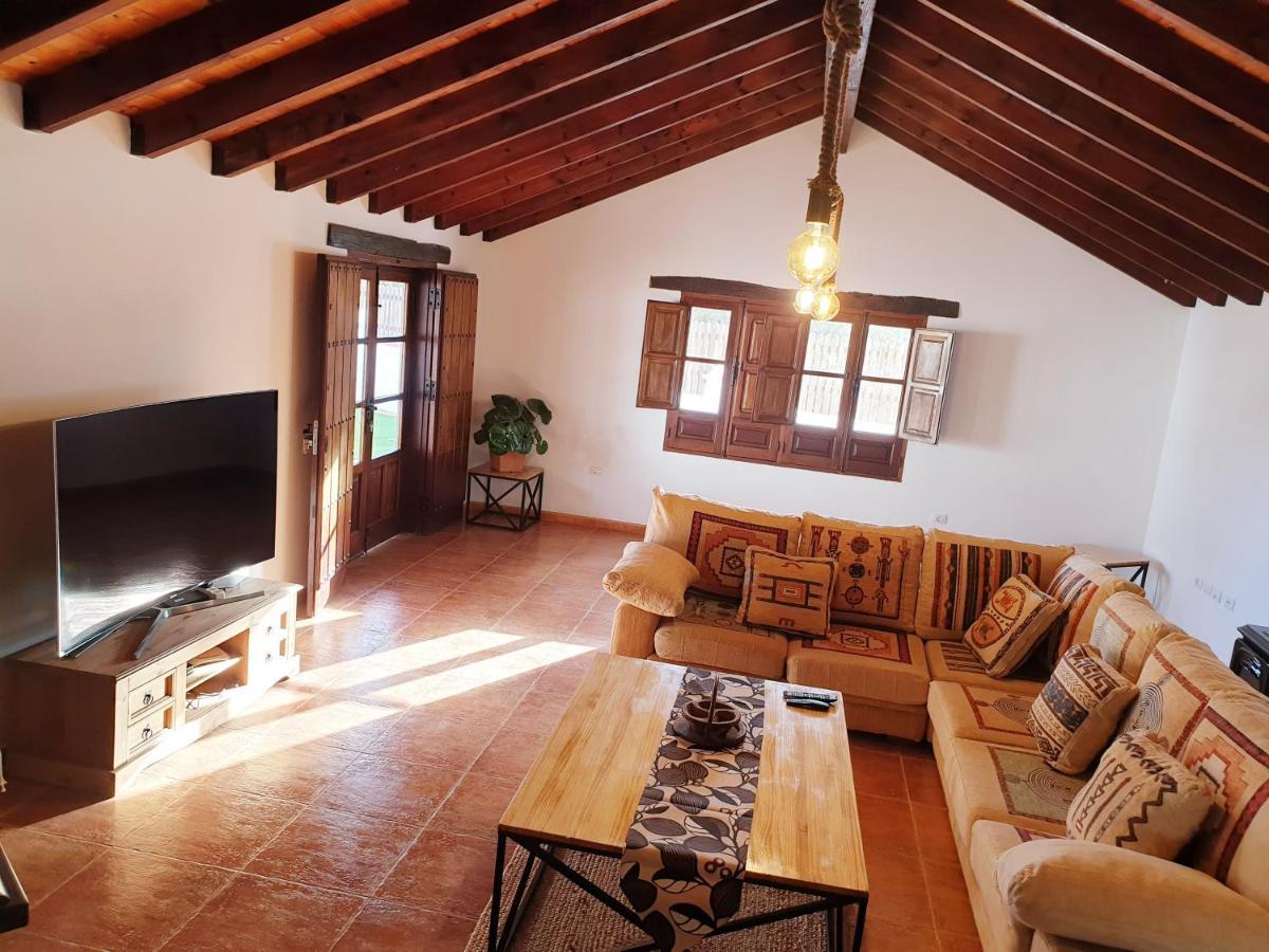 Villa Las Palmeras Антіґуа Екстер'єр фото