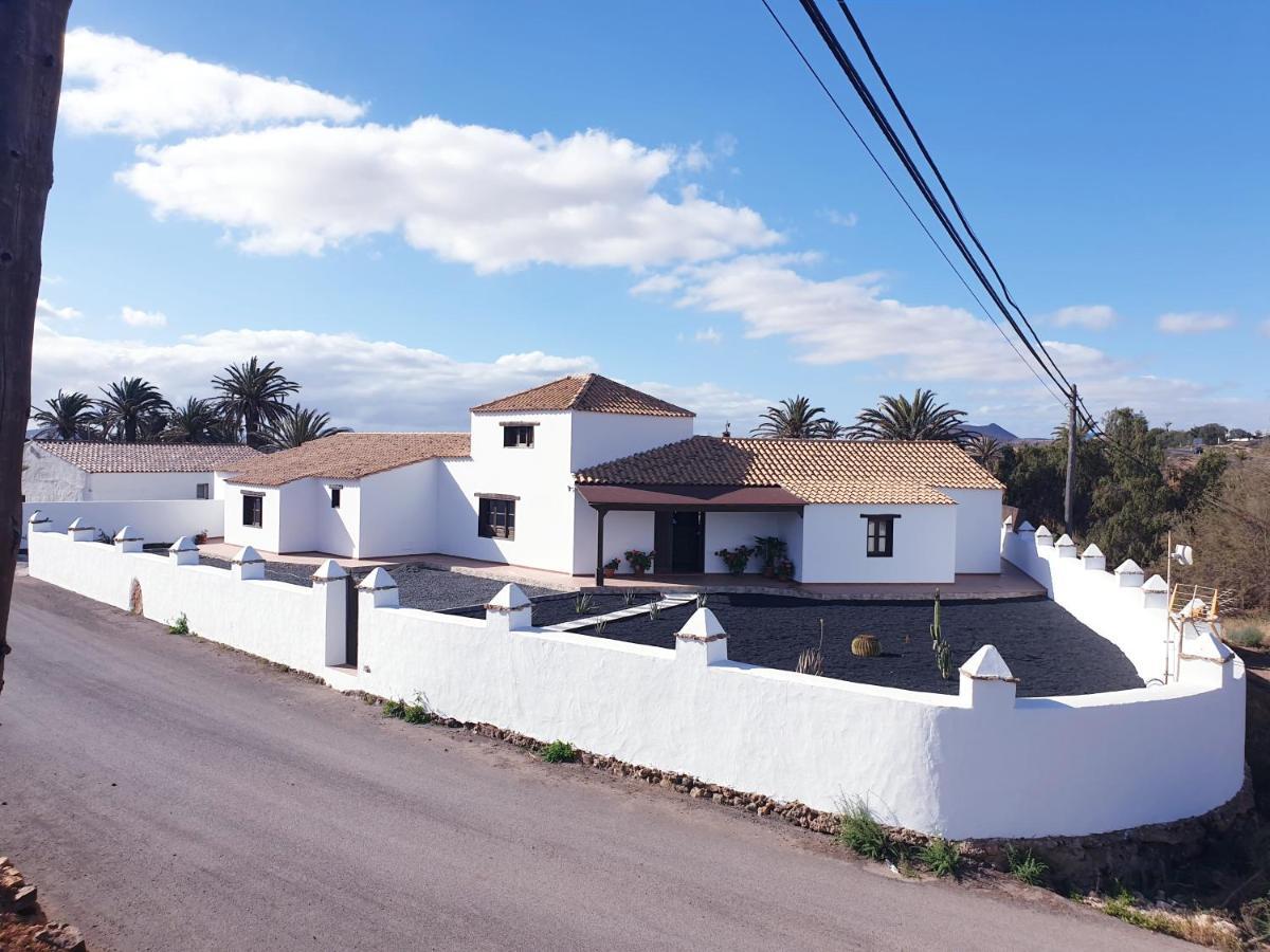 Villa Las Palmeras Антіґуа Екстер'єр фото