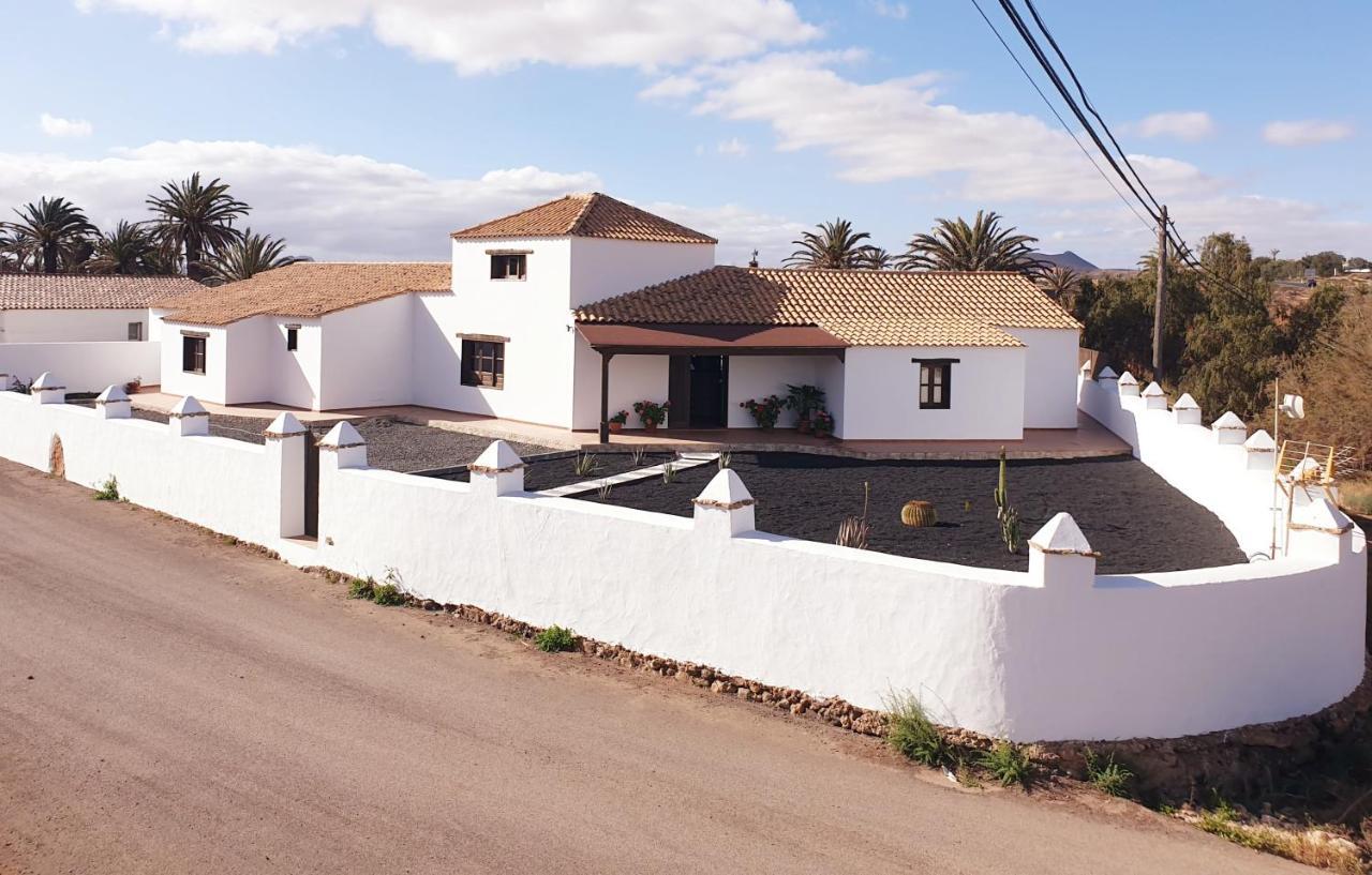 Villa Las Palmeras Антіґуа Екстер'єр фото